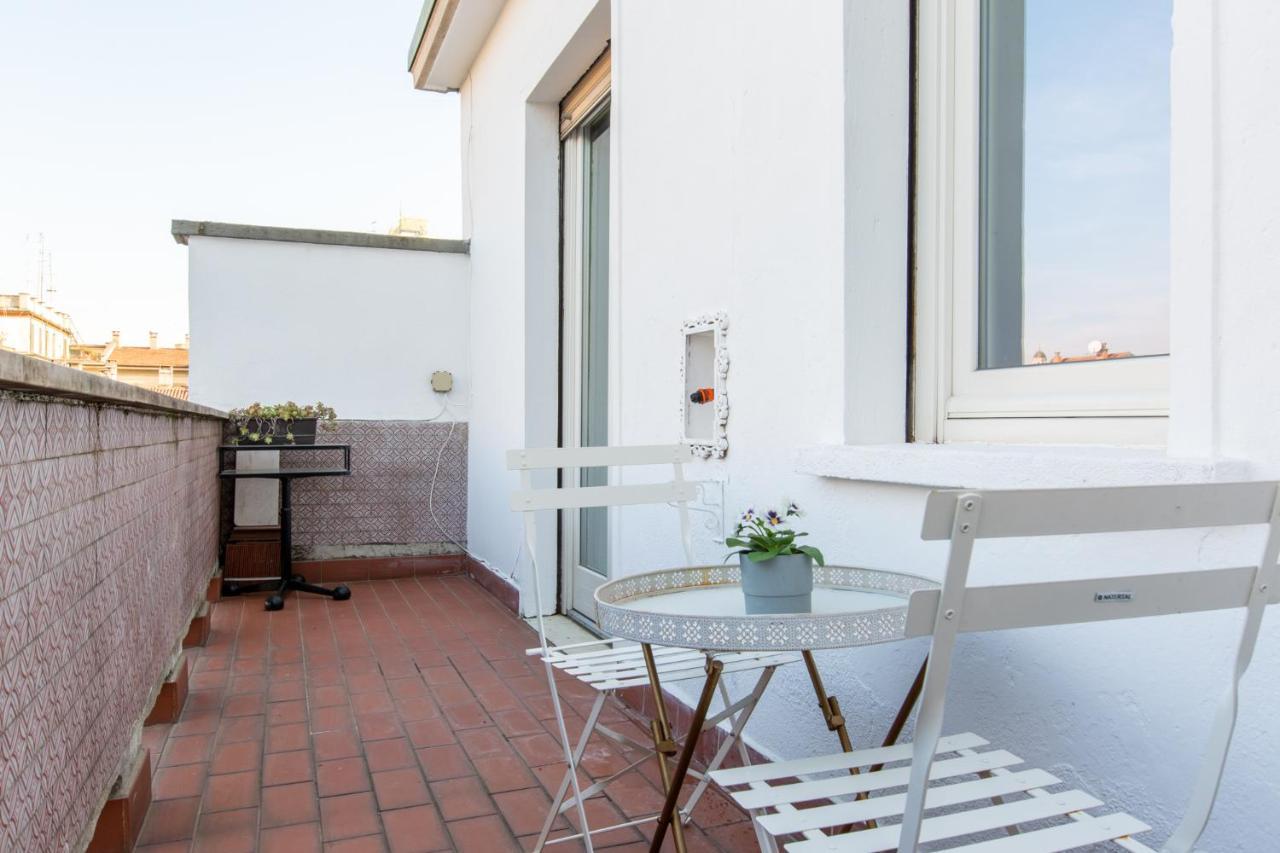 Italstay - Disciplini Apartment -10 Min Dal Duomo Milán Exterior foto